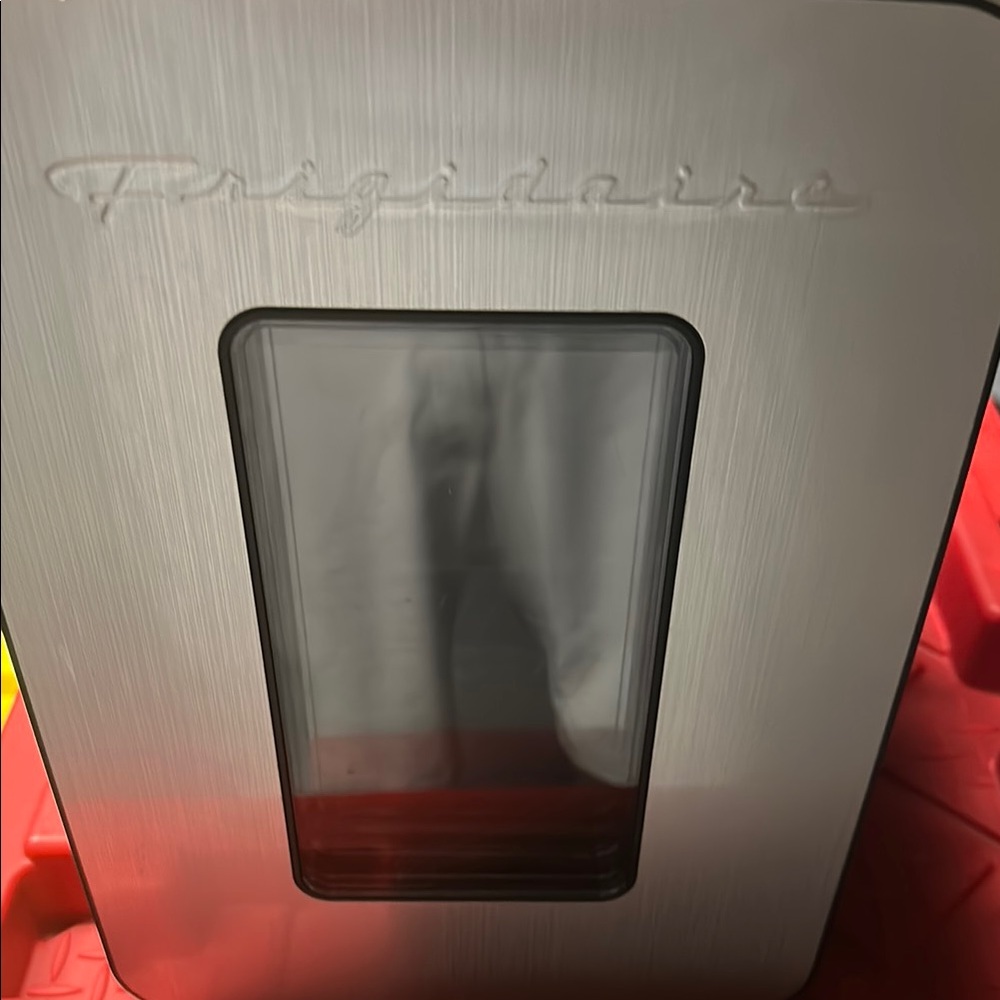 Frigidaire mini car refrigerator